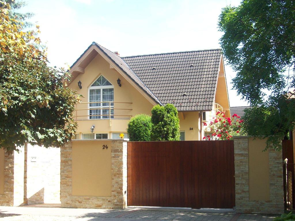 Apartman Soos -- Only For Relaxation, Not For Party! Siofok Luaran gambar